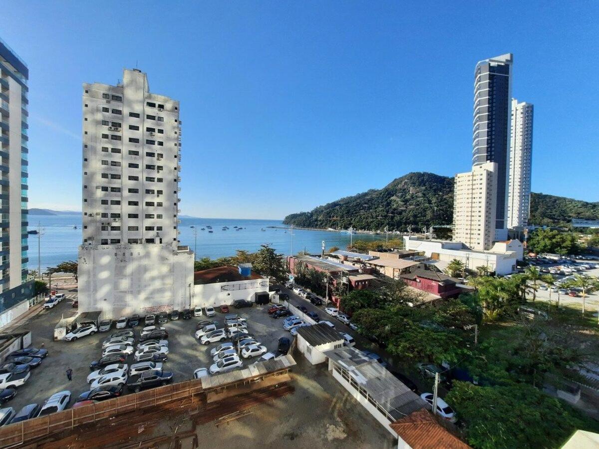 3 SUITES LINDA VISTA DA ORLA DE BC a 50M da PRAIA Balneario Camboriu Exterior foto