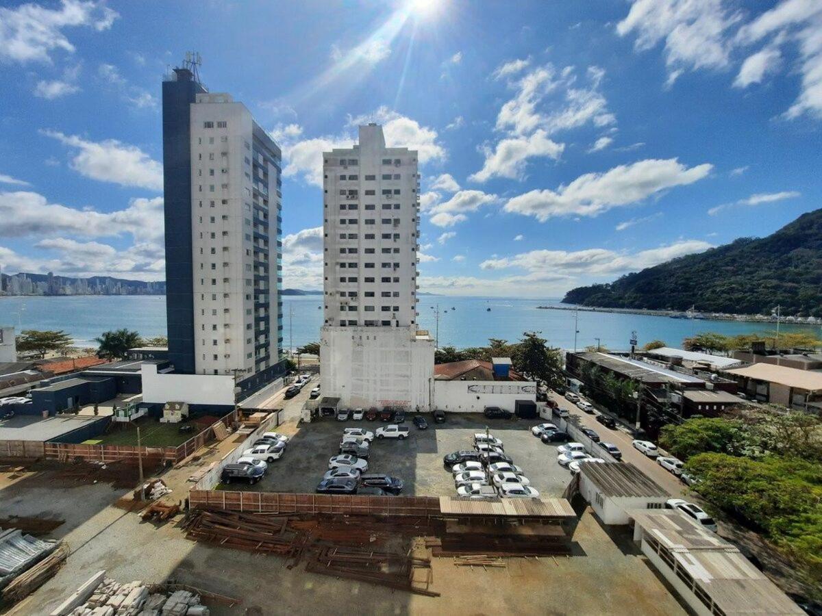 3 SUITES LINDA VISTA DA ORLA DE BC a 50M da PRAIA Balneario Camboriu Exterior foto