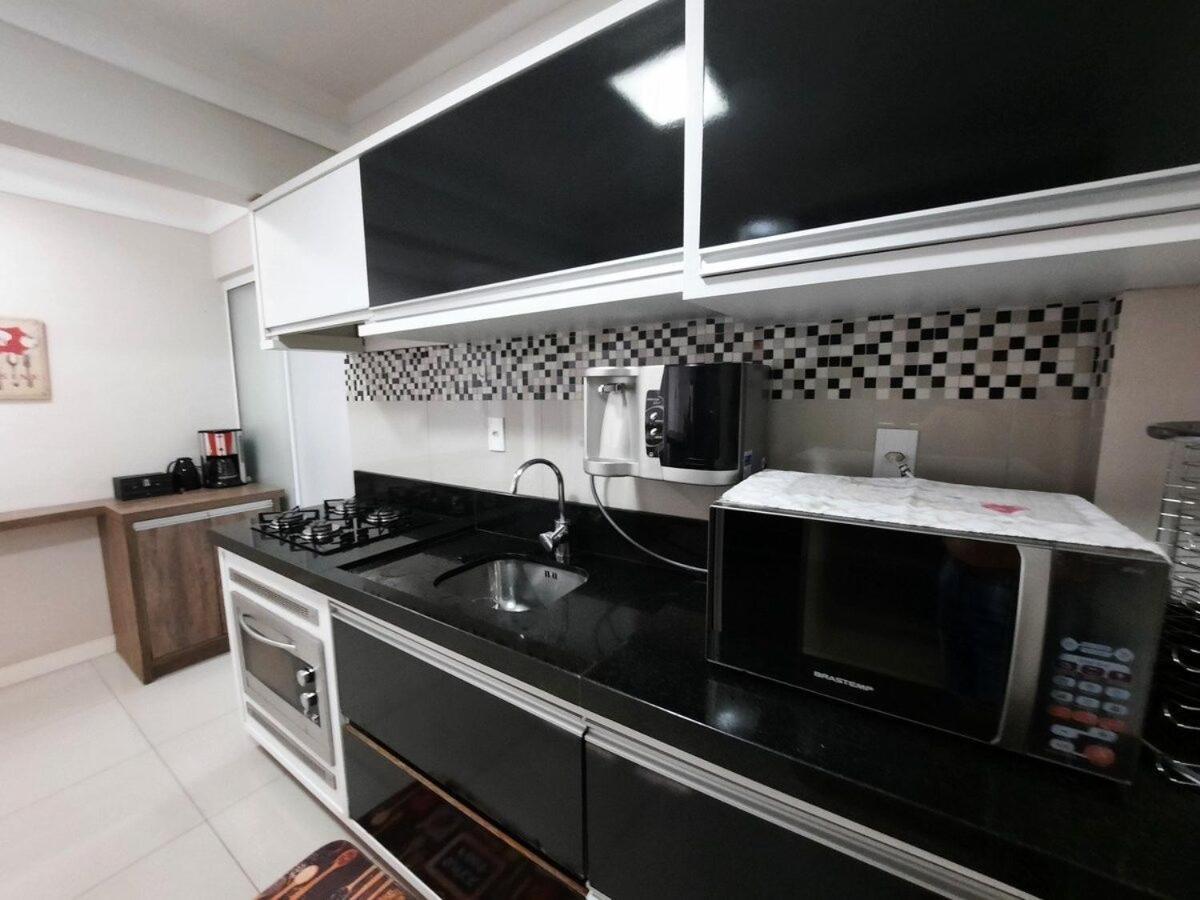 3 SUITES LINDA VISTA DA ORLA DE BC a 50M da PRAIA Balneario Camboriu Exterior foto